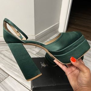 Ego Shoes Platform Forest Green Heels. Never worn. Brand new with box.